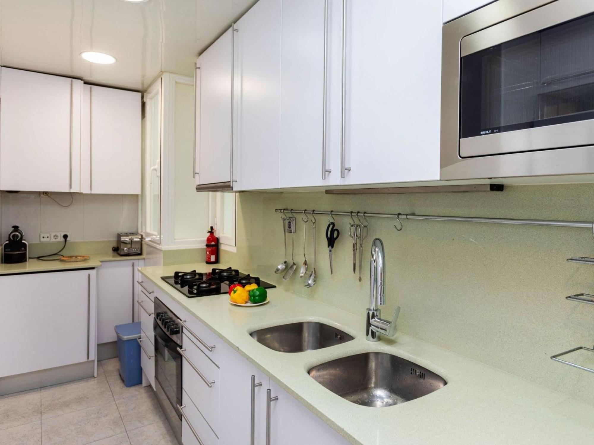 Apartment Sants-Montjuic Rambla Badal By Interhome Barcelona Eksteriør bilde